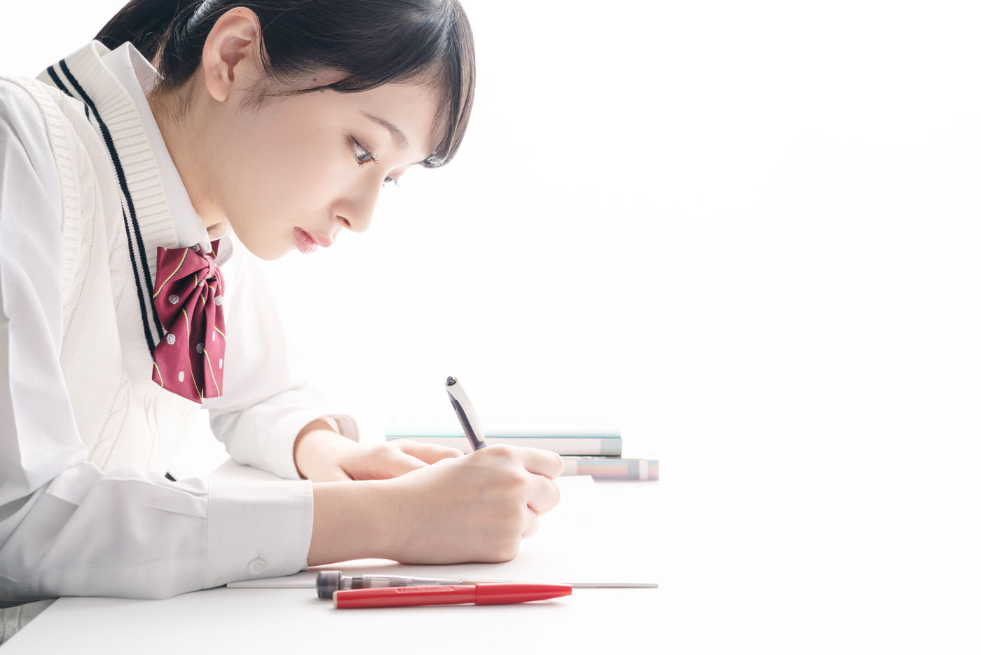 学習している学生